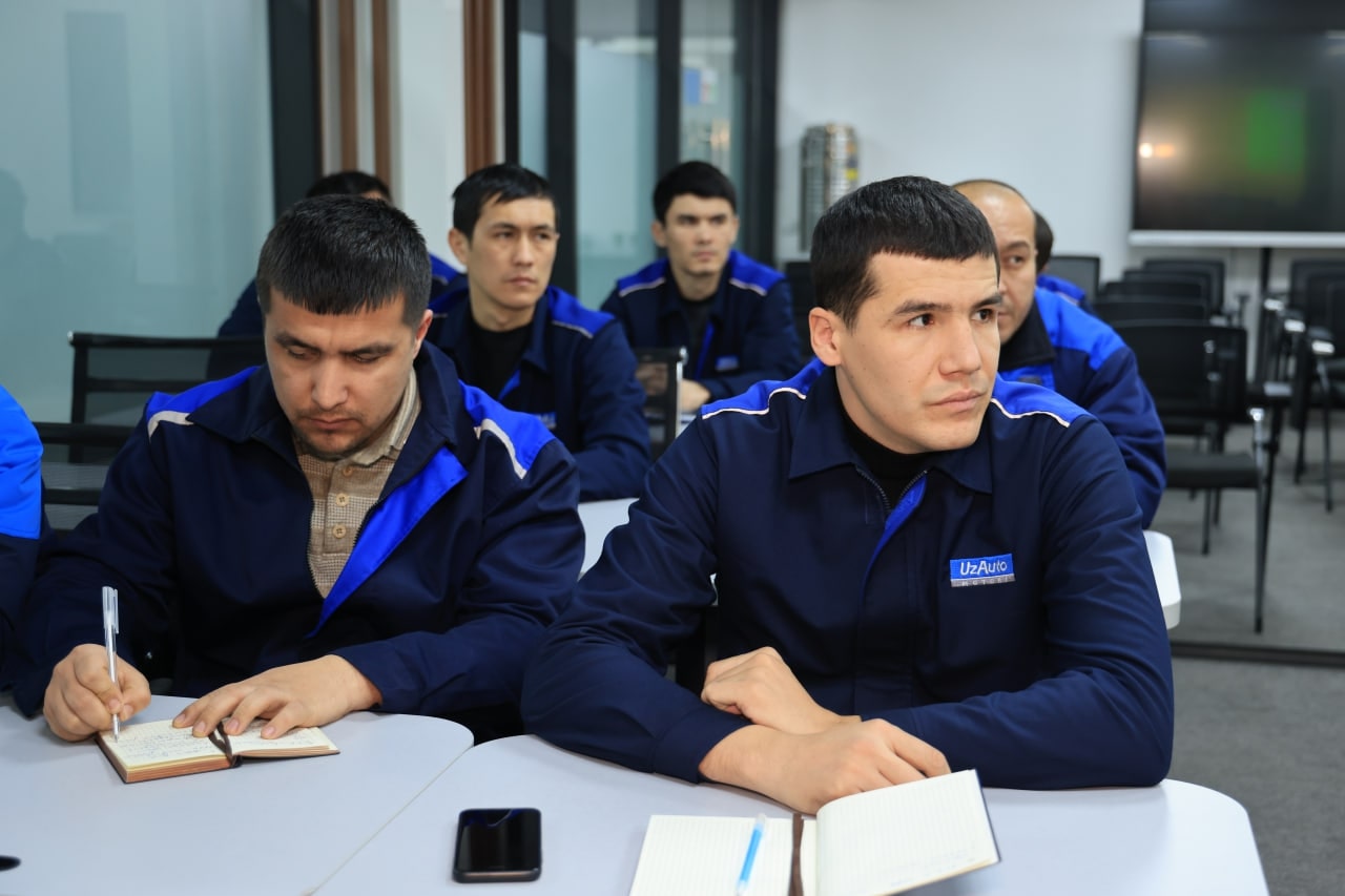 UzAuto Akademiyasi korxona sifat muhandislarini malakasini oshirish